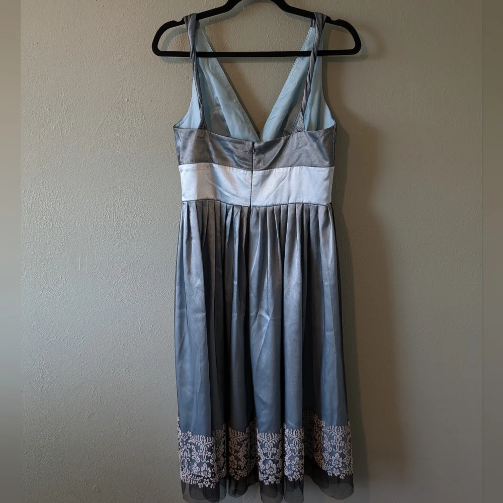 Morgan & Co. Y2K Floral Beaded Midi Dress Size 9/10 - Picture 4 of 5